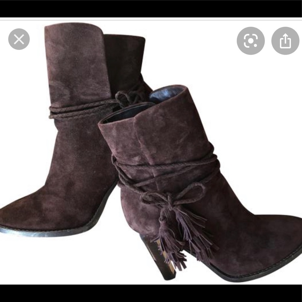 Joie size 39.5 booties